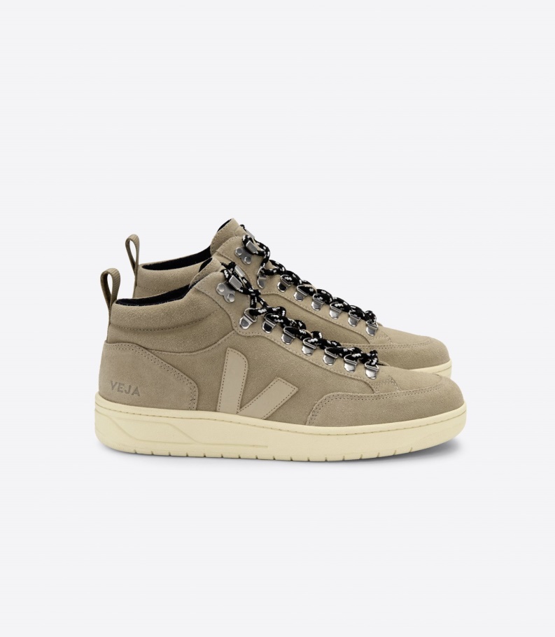Perfect Suede Dune Almond Veja