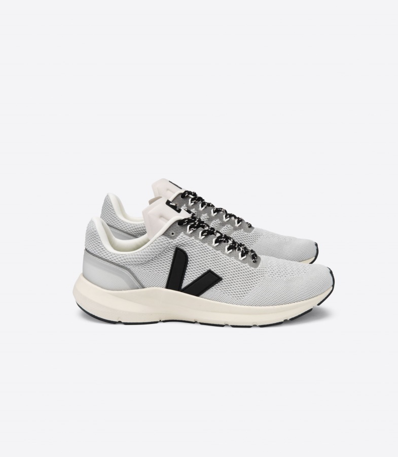 Marlin V-Knit Polar Black Veja