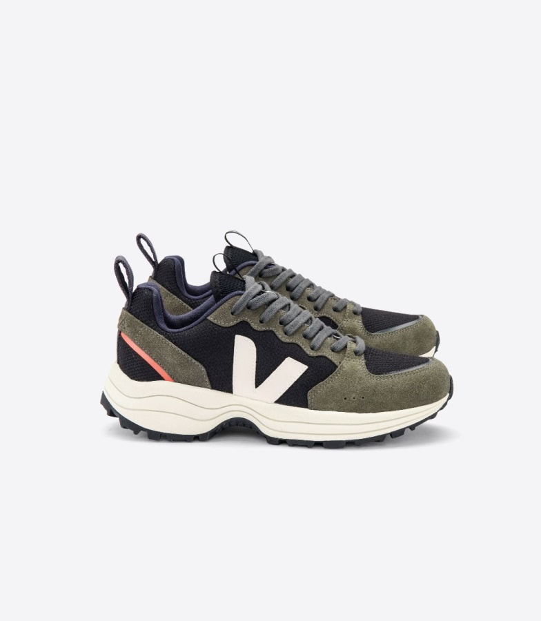 Venturi B-Mesh Black Olive Pierre Veja